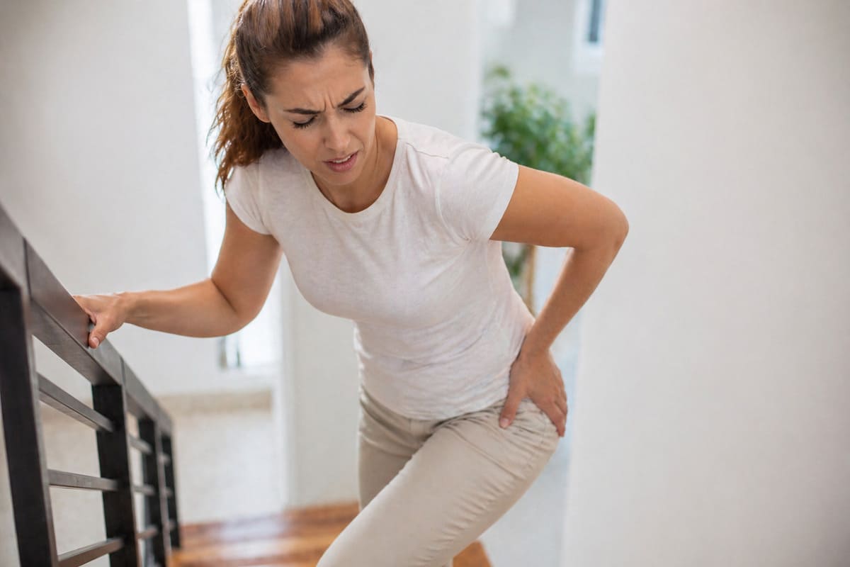 Dolor en la cara externa de la cadera: causas y cómo tratar la trocanteritis